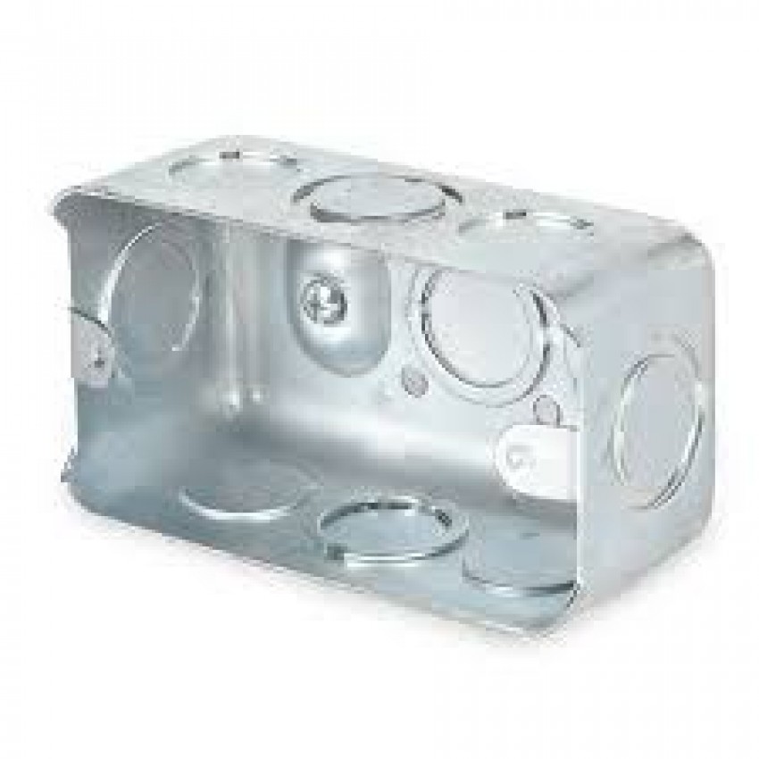 cajetín cuadrado 2 x 4 salida 1/2 "