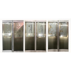 Puertas de PVC con vital de baño en aluminio